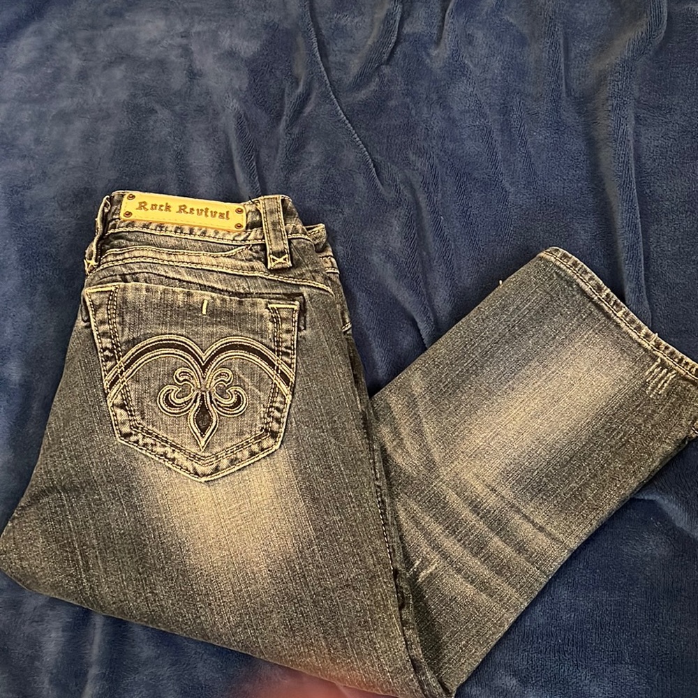 Rock Revival Capris.